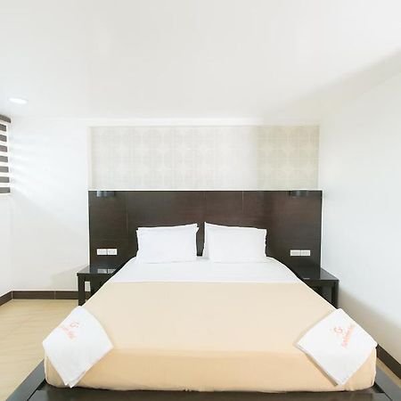 Sun Garden Hotel Tarlac Exterior photo